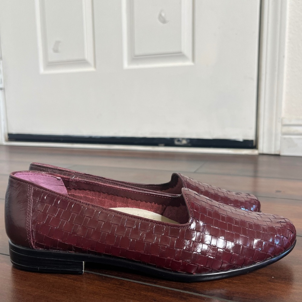 New Trotter Liz III Flats Loafers Women Size 7.5 Burgundy Leather Basketweave - Picture 2 of 11